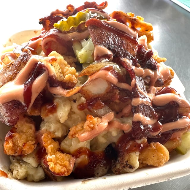 Loaded Mac & Cheese.