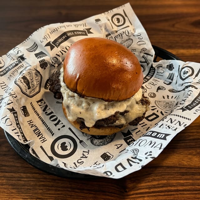 Garlic Aioli Smash Burger.